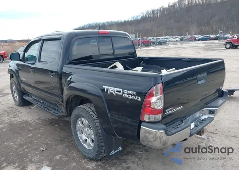 2015 Toyota Tacoma Base V6 из США, поврежденный, VIN 3TMLU4EN9FM178802